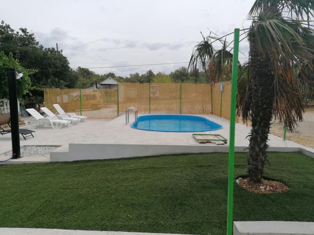Apartmani Bruna Bilice Vrulje  المظهر الخارجي الصورة